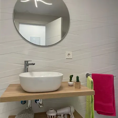 Casa Marina קוסטה טגוויסה